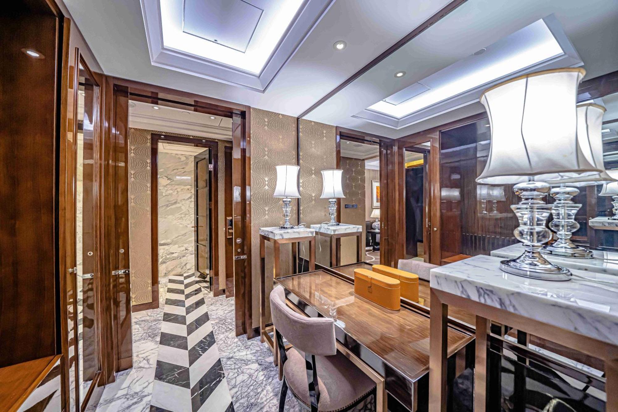 Zhaolin Grand Hotel Beijing Bagian luar foto