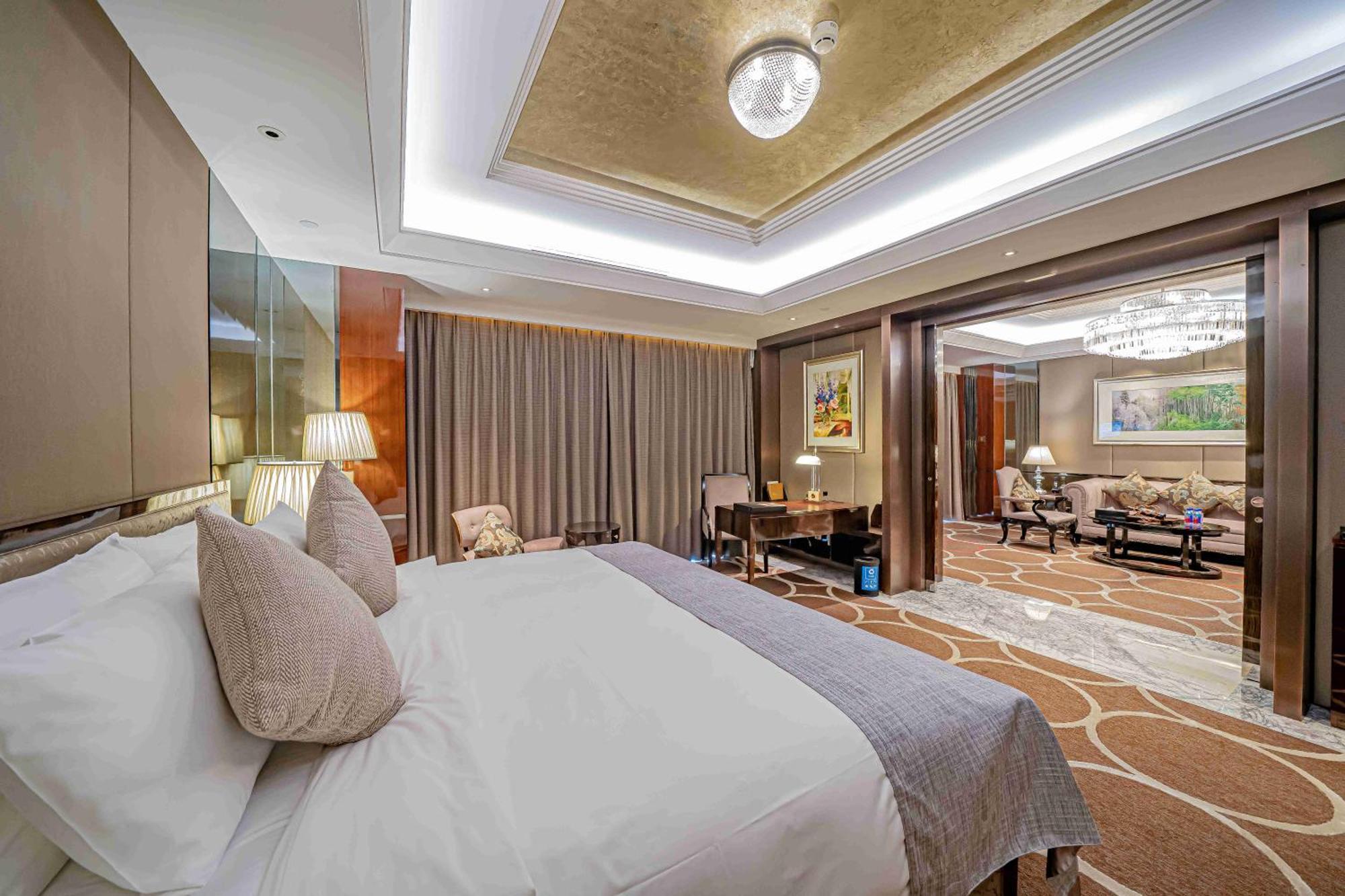 Zhaolin Grand Hotel Beijing Bagian luar foto